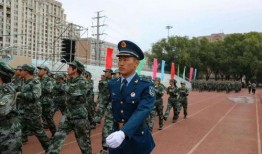 最新军训爆料新闻报道稿,揭秘校园军营生活精彩瞬间